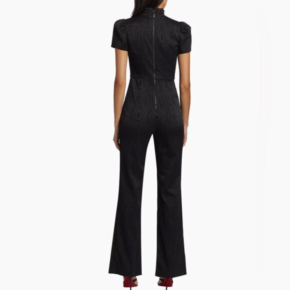 Alice + Olivia  Jorah Short-Sleeve Jumpsuit size 12 - Picture 3 of 16